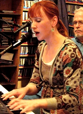 Image:20080428 Cara Maurizi.jpg